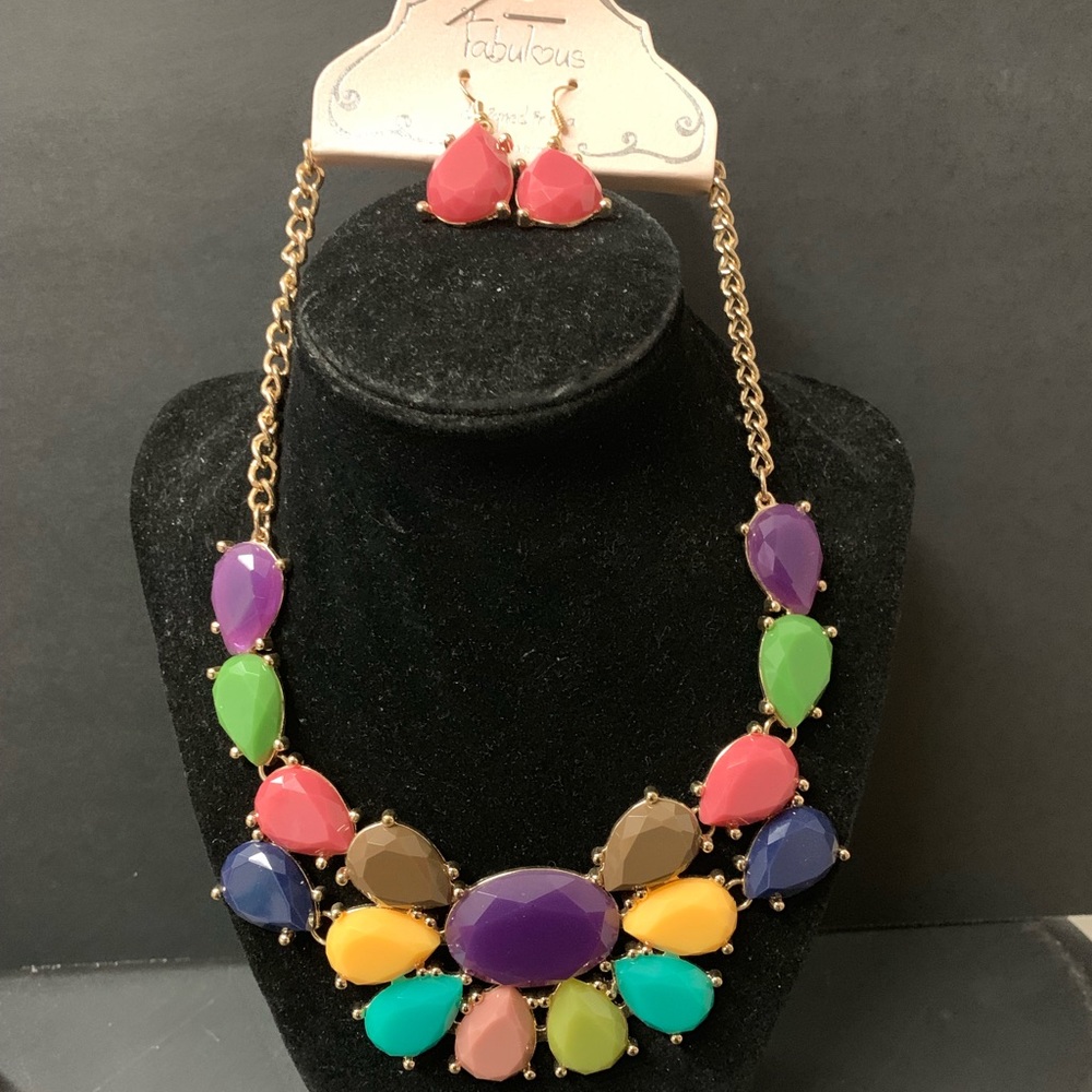 Necklace Set